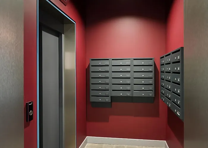 Charming And Cozy I Heart Of I New