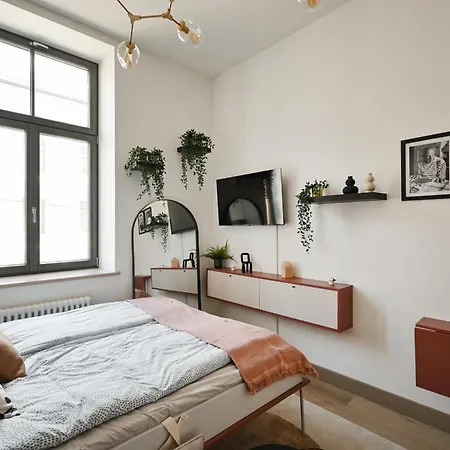 Charming And Cozy I Heart Of I New Apartmán